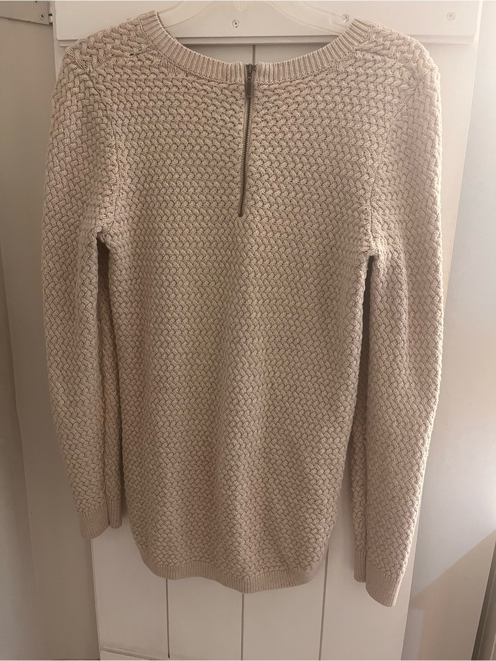 Women’s Cream Textured Knit Sweater with Front Zip